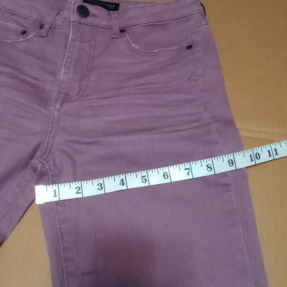 Aeropostale Designed NYC Knees Rips Grape Skinny High Waisted Jegging Jeans - Picture 9 of 11